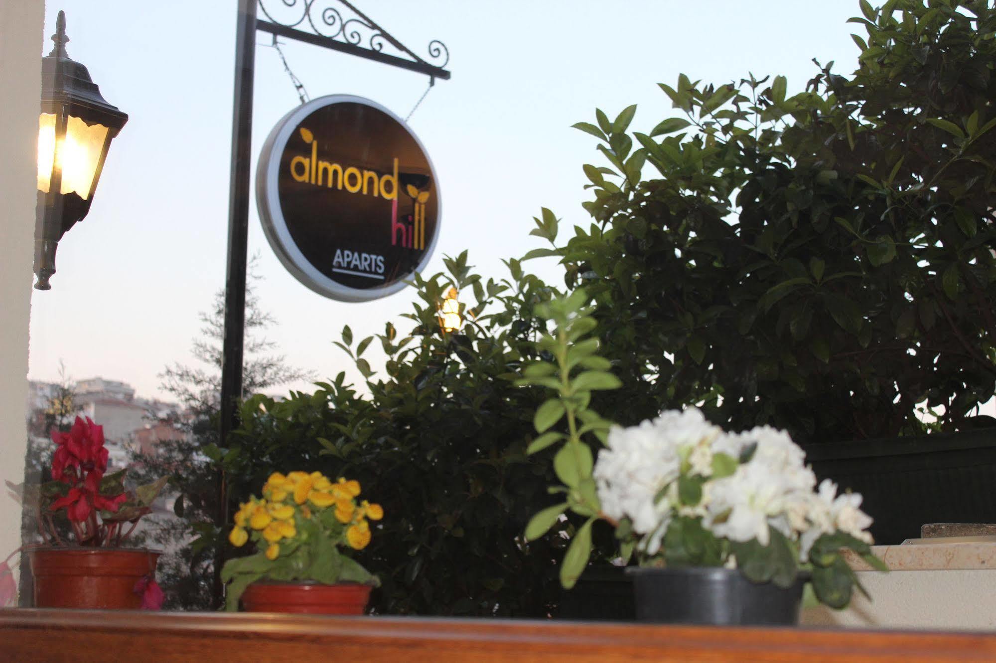 Almond Hill Aparthotel Istanbul Exterior photo